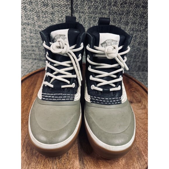 Vans Standard Mid Snow MTE Boots Size 7.5 US Mens Black & Green Weatherproof - Picture 3 of 11